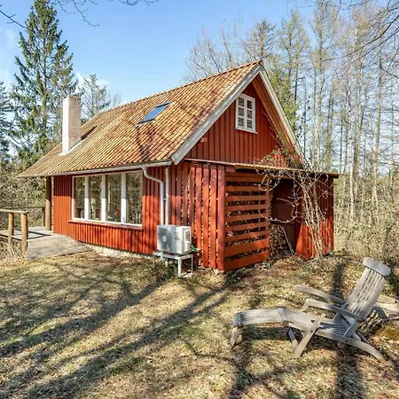Semesterbostad 2 Bedroom Amazing In